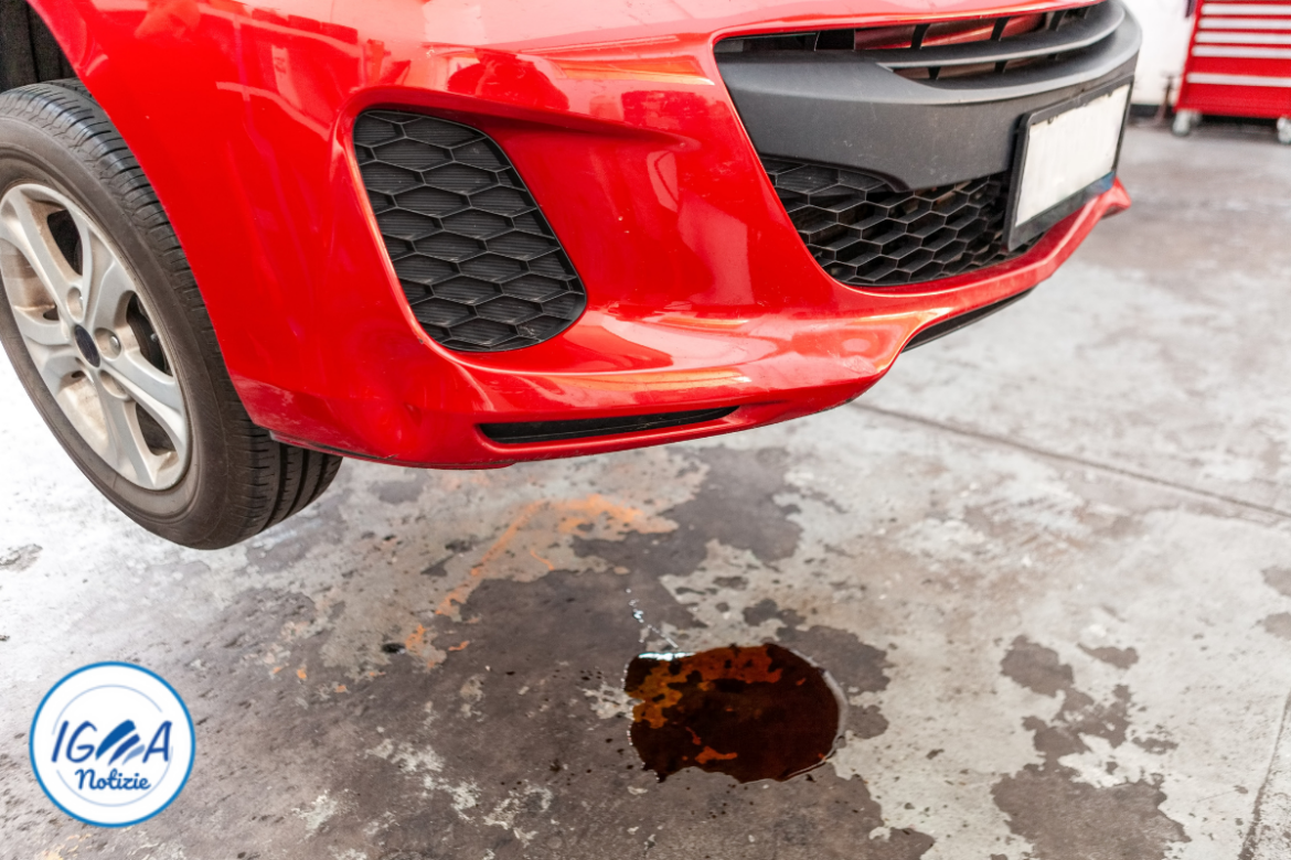 L’automobile perde olio: come comportarsi?